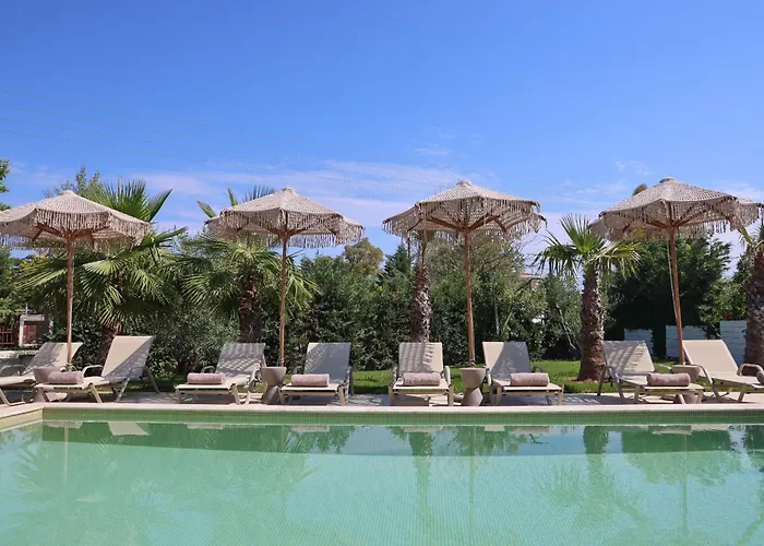 W Villas Halkidiki